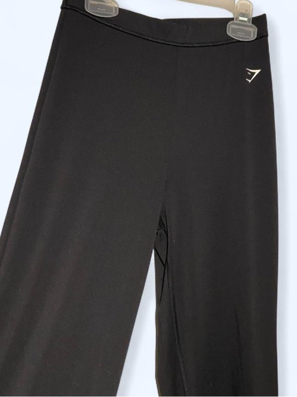 Black gymshark flare leggings